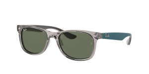 Ray-Ban RJ9052S JUNIOR NEW WAYFARER, colour 707071 clear gray